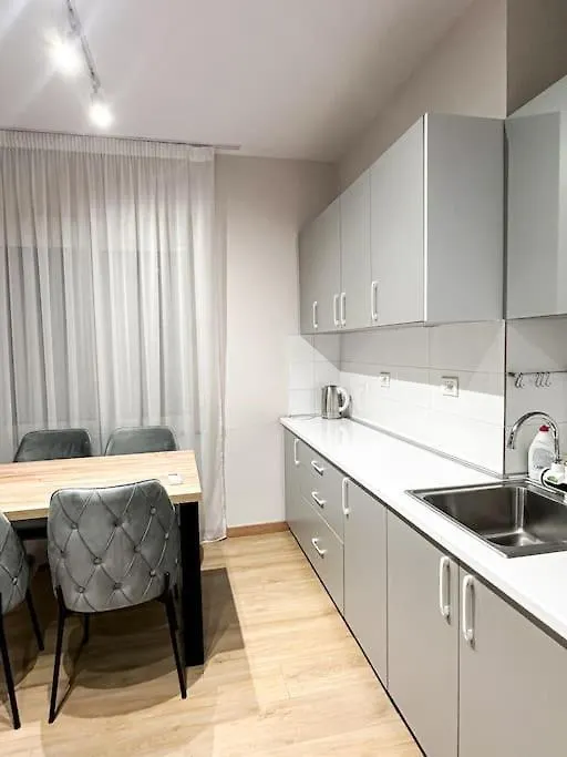 Elegant Rose City Center Oasis Тирана Албания